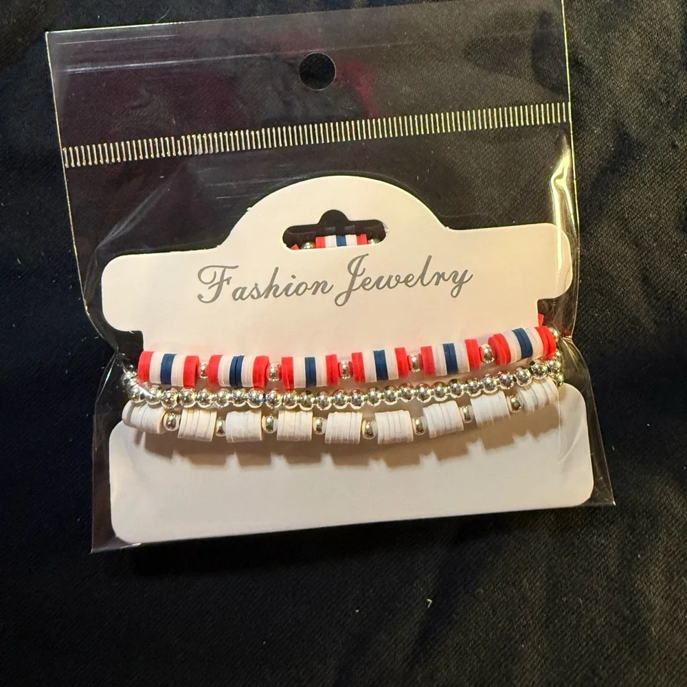 🐠 Fashion Jewelry Red, White, and Blue Beaded Hair Bands